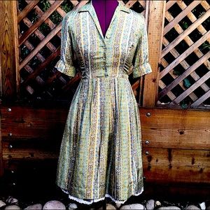 Dress NWT  Ann Taylor small